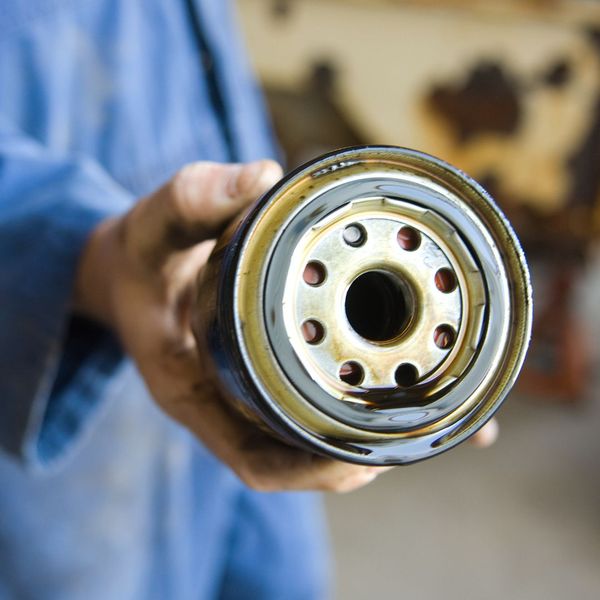 Should You Change Your Oil Filter at Every Oil Change? The Best
